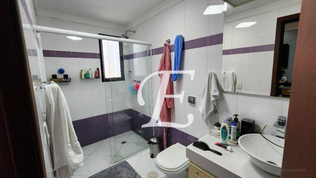 Apartamento à venda com 4 quartos, 220m² - Foto 21