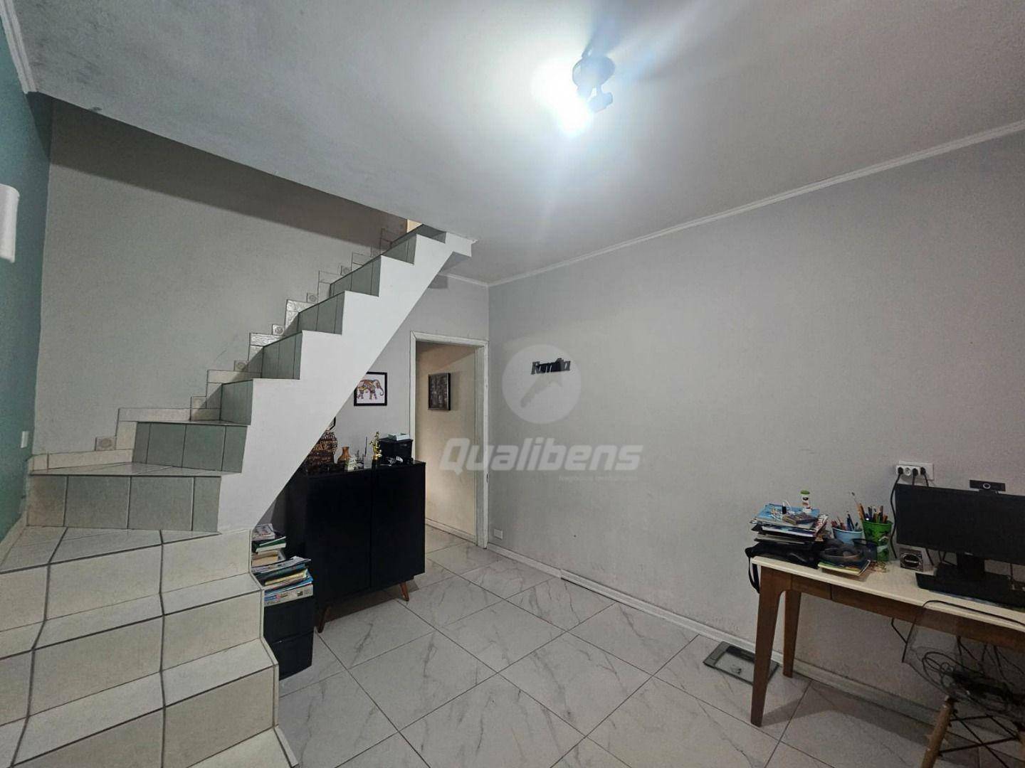 Sobrado à venda com 2 quartos, 225m² - Foto 6