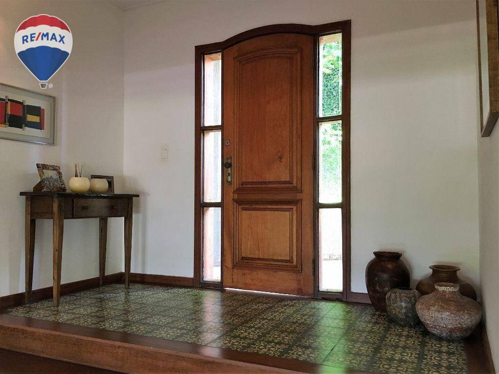 Casa para alugar com 3 quartos, 332m² - Foto 4