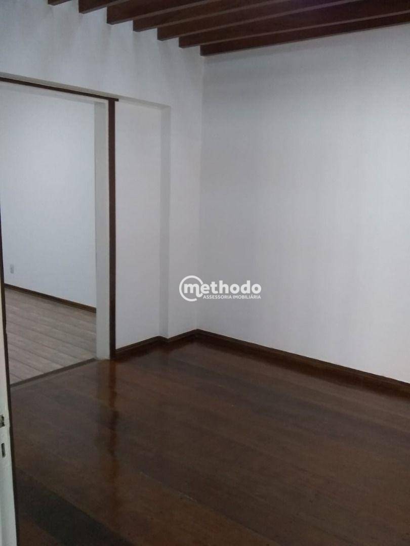 Casa à venda com 3 quartos, 220m² - Foto 12