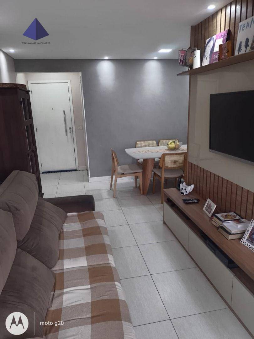 Apartamento à venda com 3 quartos, 82m² - Foto 2