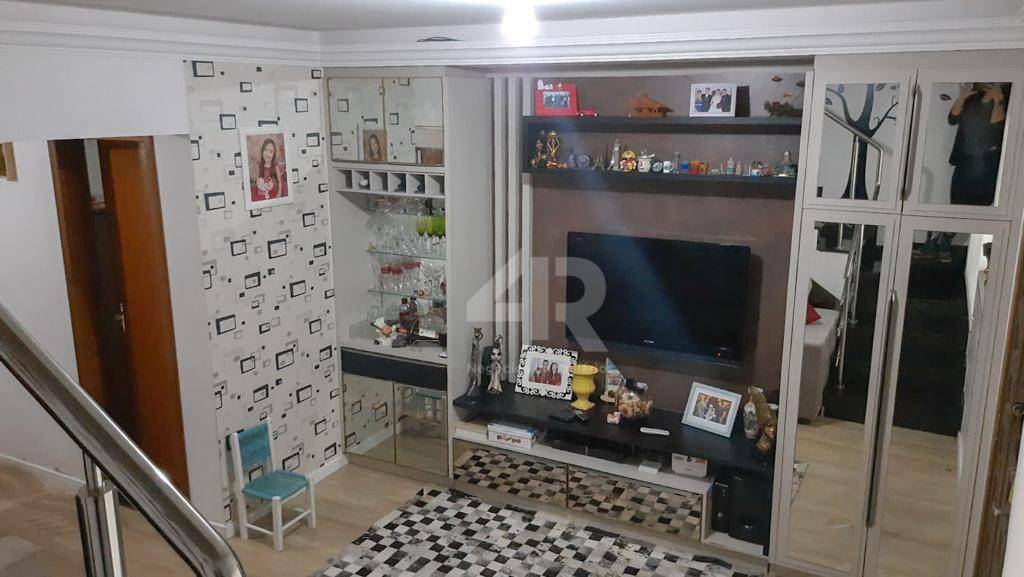 Sobrado à venda com 3 quartos, 129m² - Foto 4