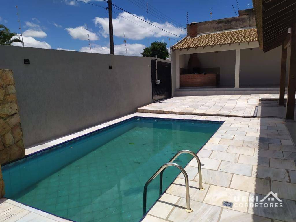 Casa à venda e aluguel com 5 quartos, 220m² - Foto 23