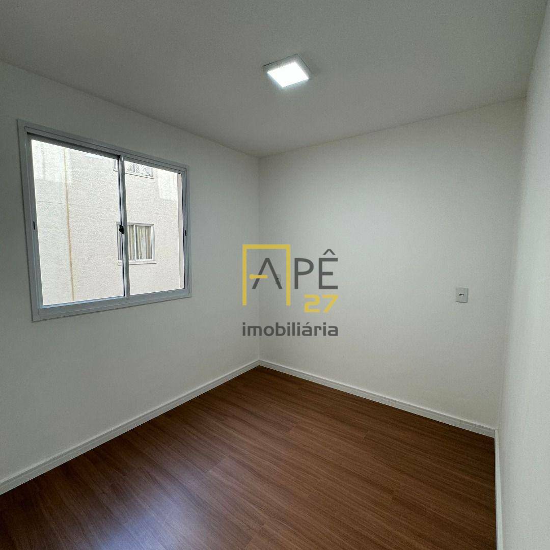 Apartamento à venda com 2 quartos, 42m² - Foto 8