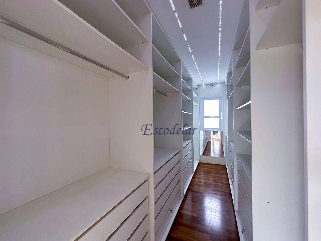 Casa de Condomínio para alugar com 4 quartos, 471m² - Foto 45