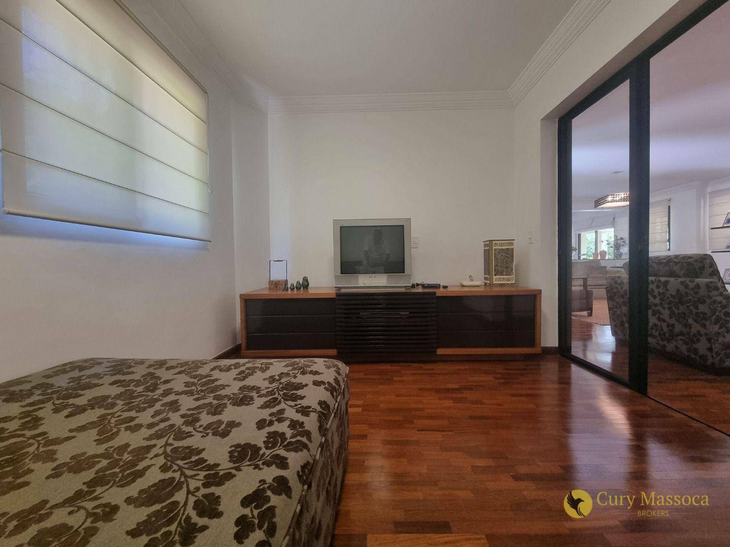 Casa à venda com 5 quartos, 343m² - Foto 14