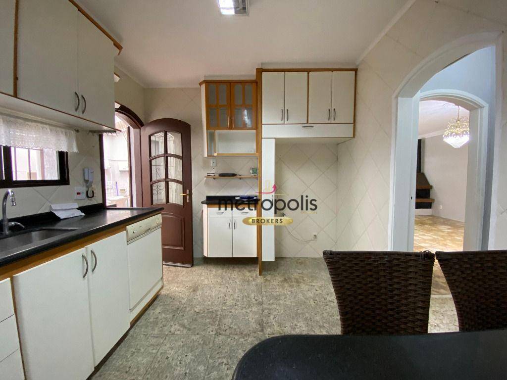 Casa à venda e aluguel com 4 quartos, 312m² - Foto 39