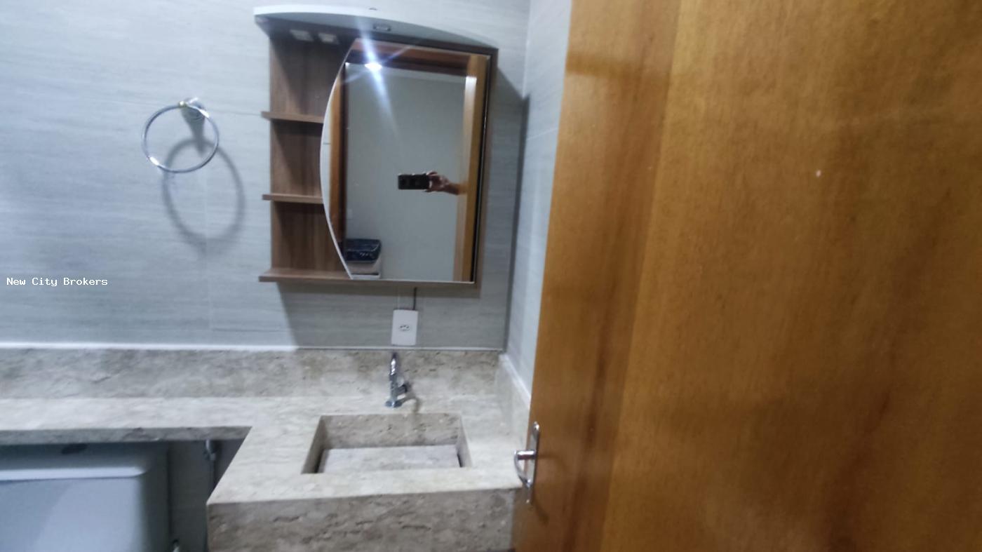 Sobrado à venda com 5 quartos, 300m² - Foto 18