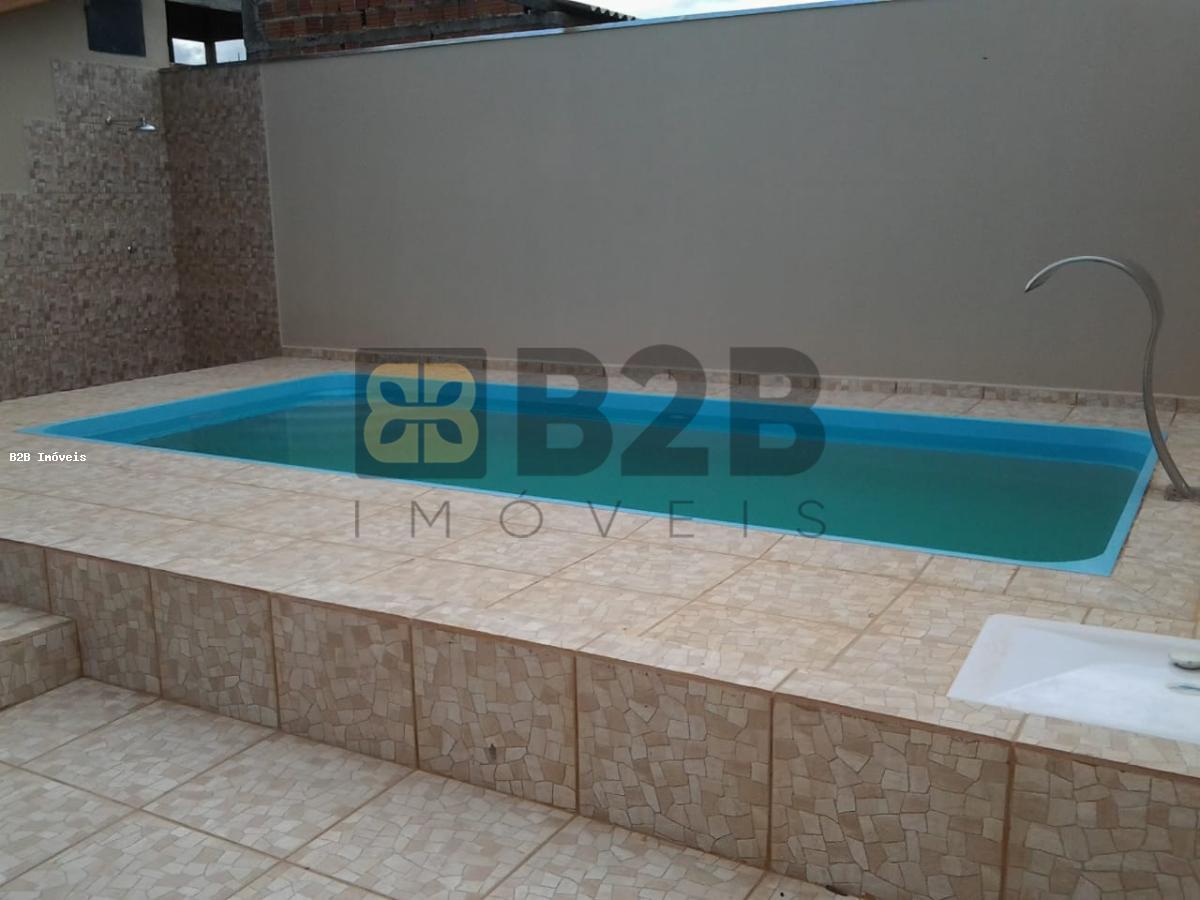 Casa à venda com 2 quartos, 100m² - Foto 5