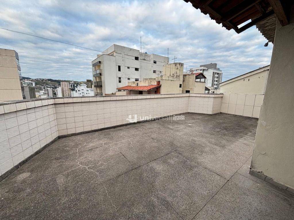 Cobertura para alugar com 3 quartos, 208m² - Foto 16