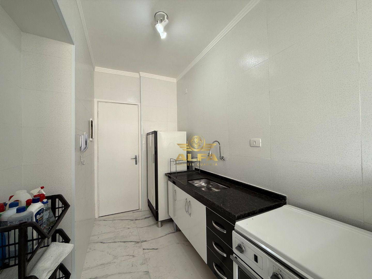 Apartamento à venda com 1 quarto, 65m² - Foto 13