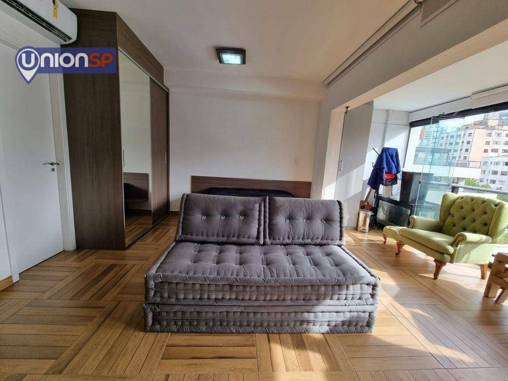 Apartamento à venda com 1 quarto, 37m² - Foto 2