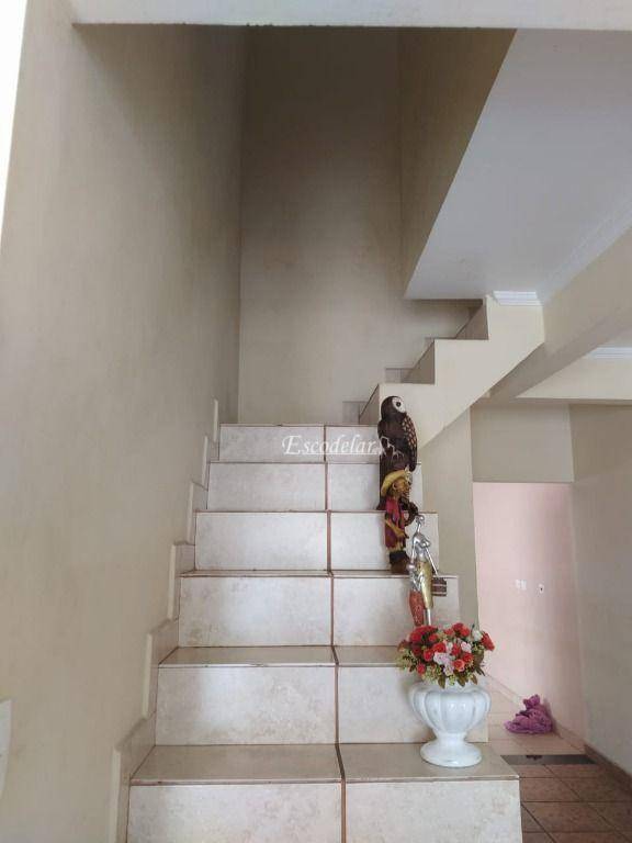Sobrado à venda com 4 quartos, 100m² - Foto 13