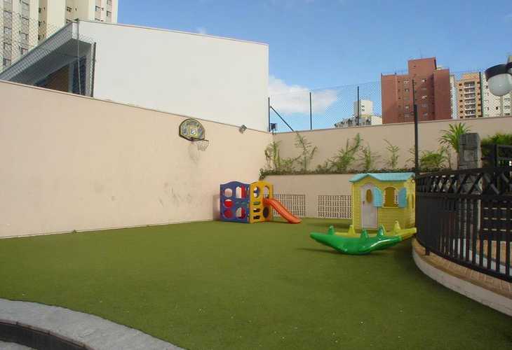 Apartamento à venda com 3 quartos, 200m² - Foto 3