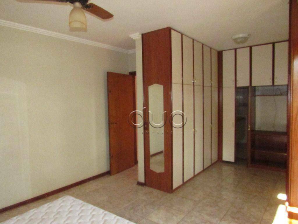 Casa para alugar com 2 quartos, 541m² - Foto 22