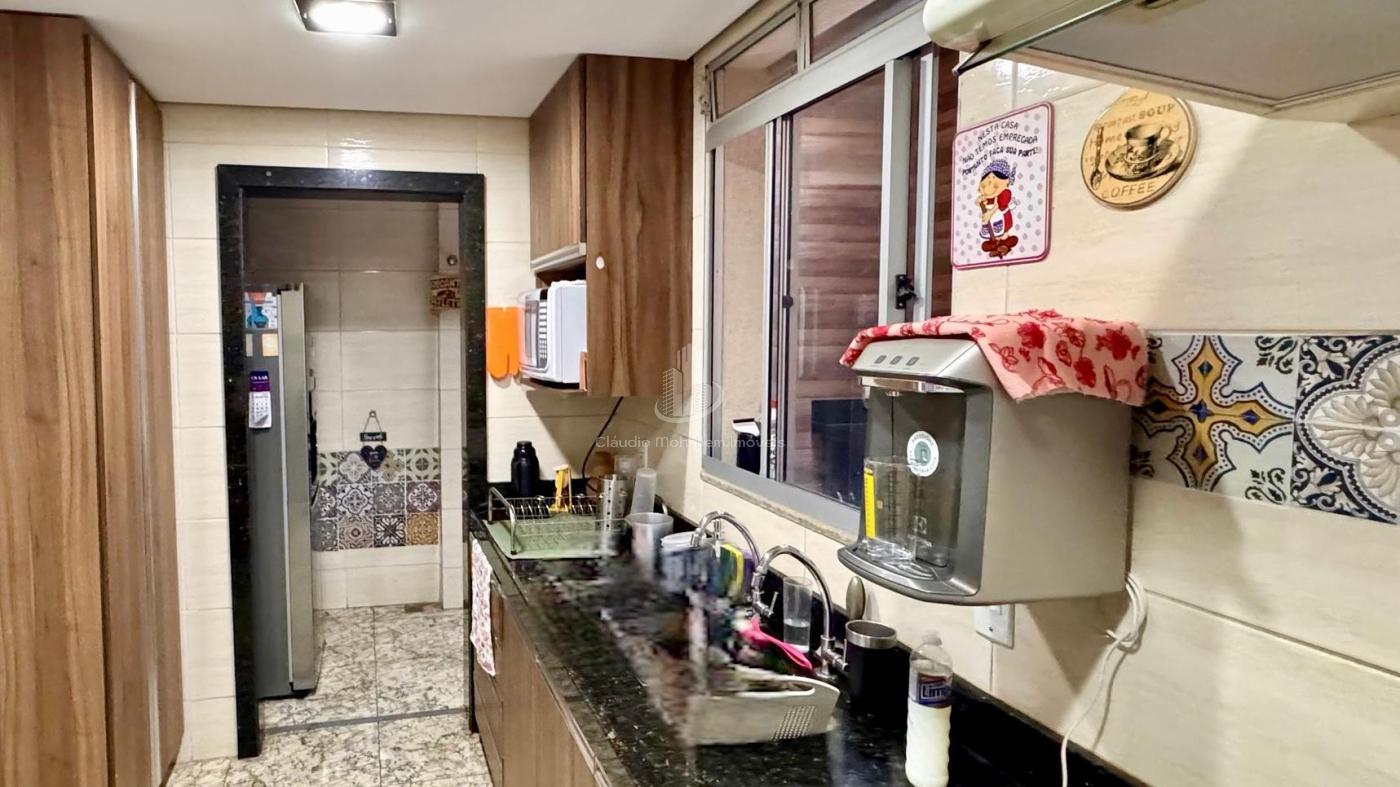 Apartamento à venda com 3 quartos, 83m² - Foto 18