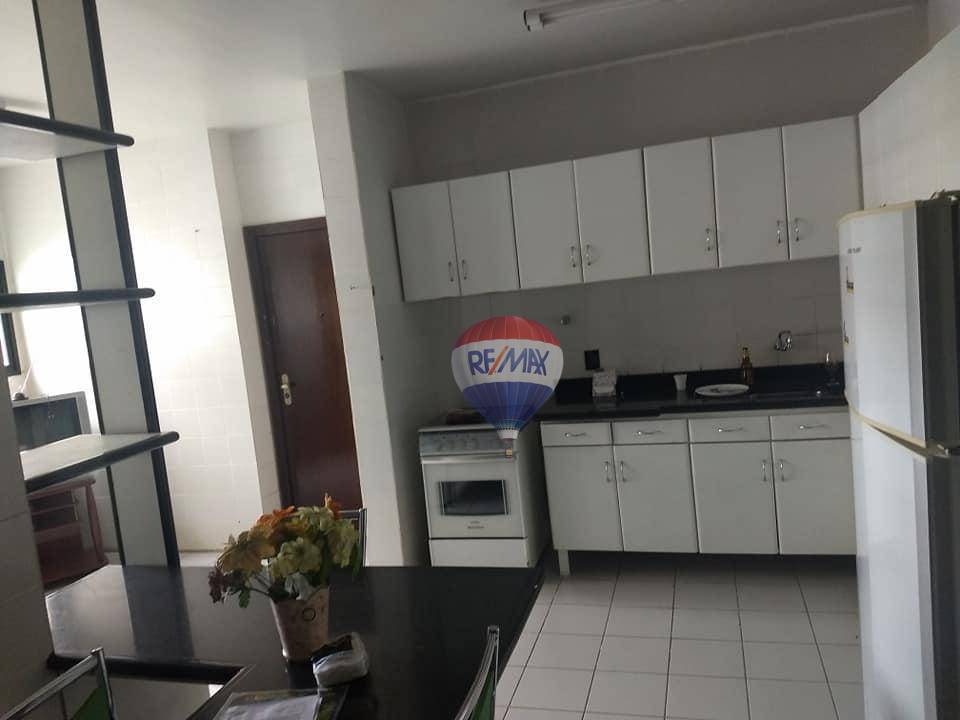 Apartamento para alugar com 3 quartos, 280m² - Foto 7