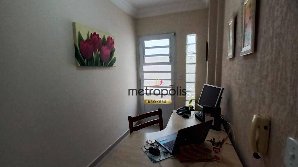 Casa à venda com 3 quartos, 205m² - Foto 18