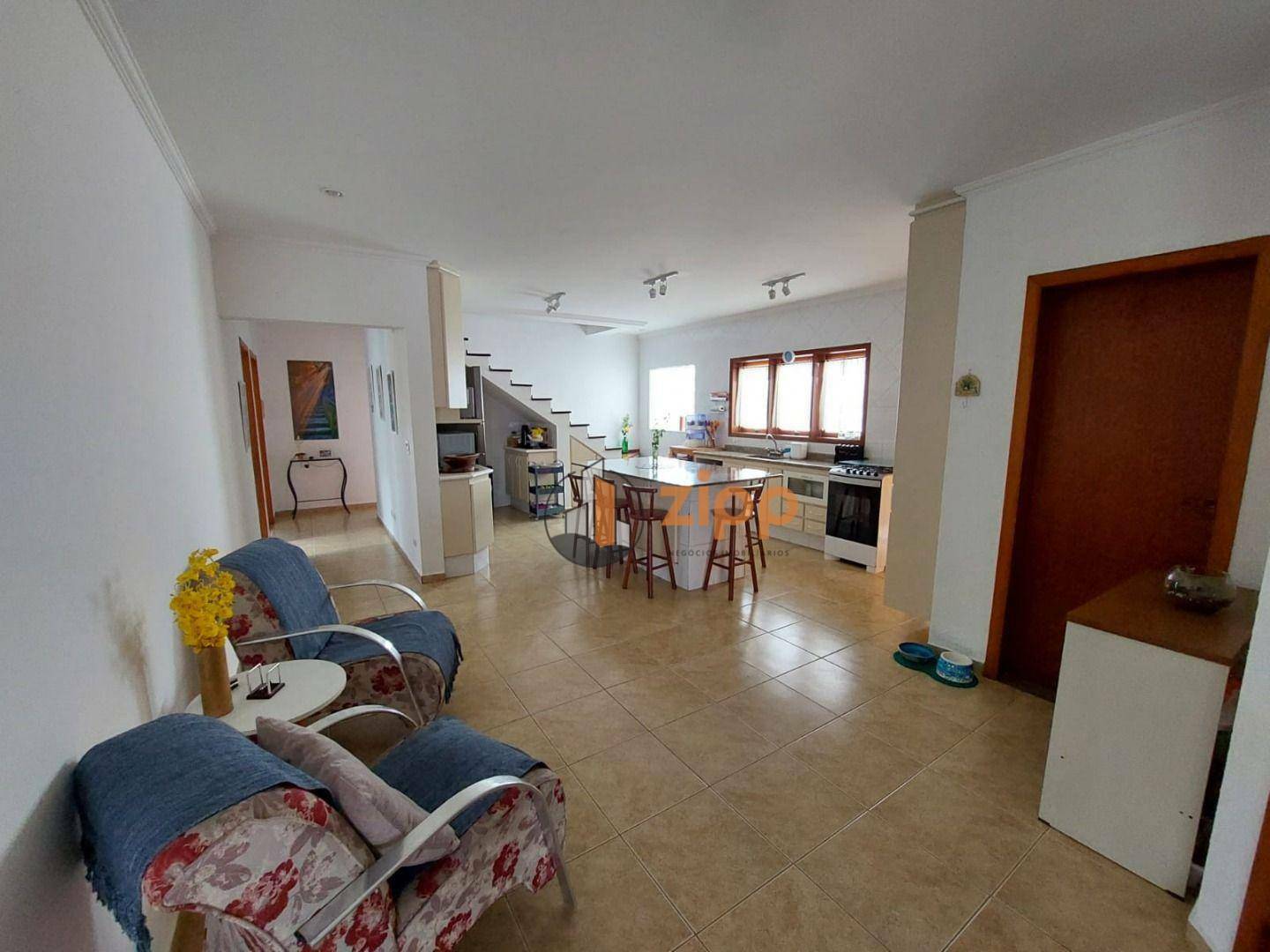 Sobrado à venda com 3 quartos, 282m² - Foto 10