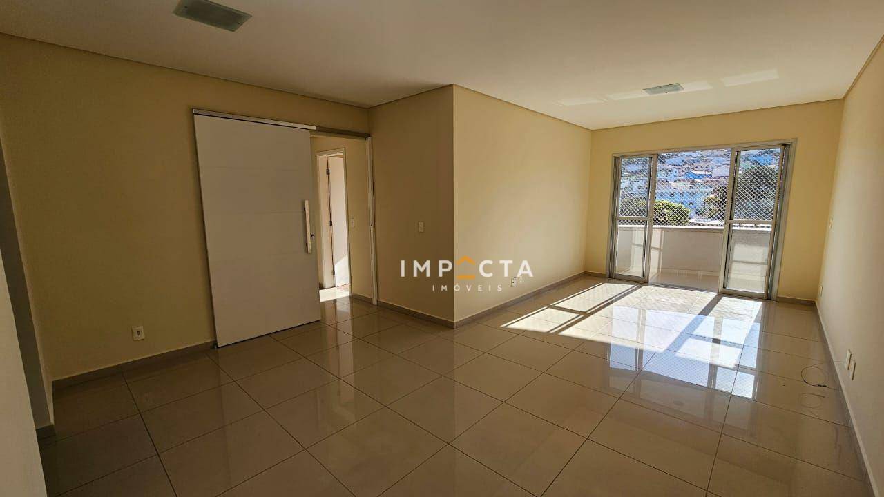 Apartamento à venda com 3 quartos, 108m² - Foto 9