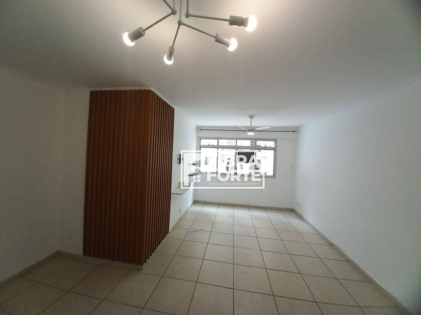 Apartamento para alugar com 2 quartos, 70m² - Foto 8