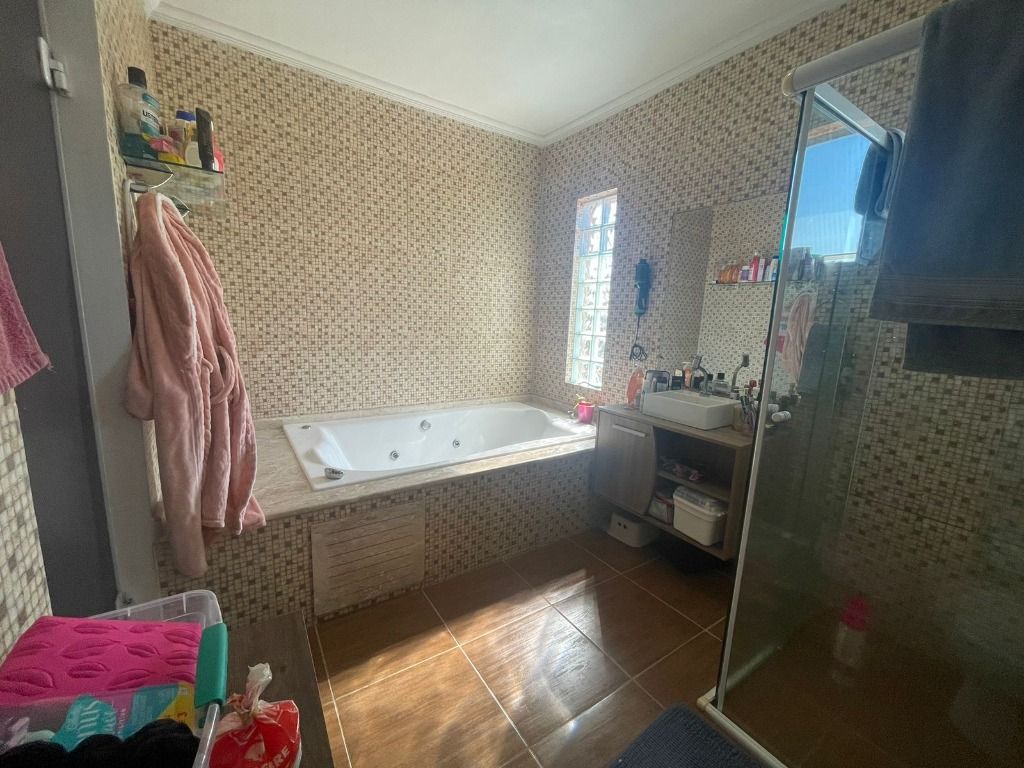 Casa de Condomínio à venda com 3 quartos, 152m² - Foto 12