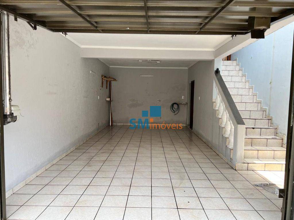 Sobrado à venda com 3 quartos, 250m² - Foto 36