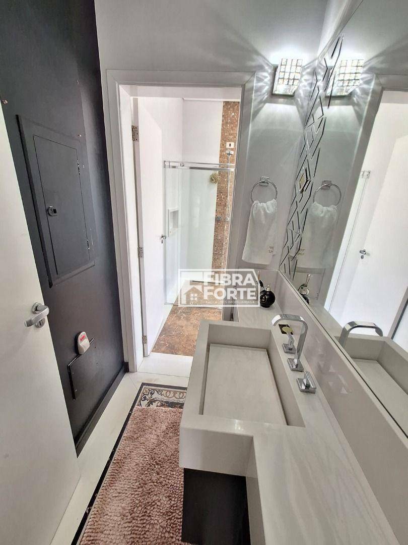 Casa de Condomínio à venda com 3 quartos, 250m² - Foto 29