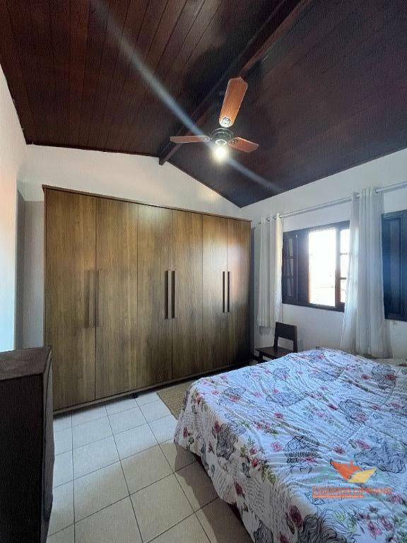 Casa à venda com 2 quartos, 111m² - Foto 9