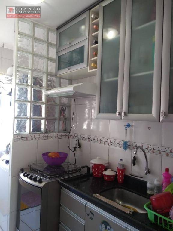 Apartamento à venda com 2 quartos, 45m² - Foto 15