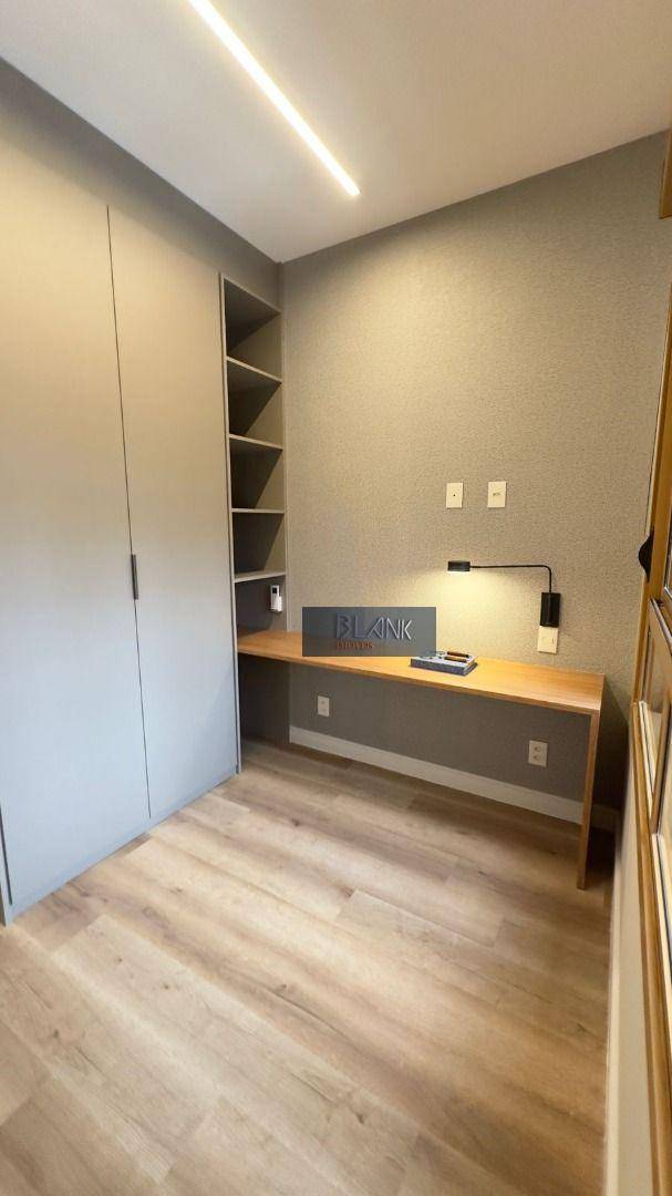 Apartamento para alugar com 2 quartos, 105m² - Foto 6