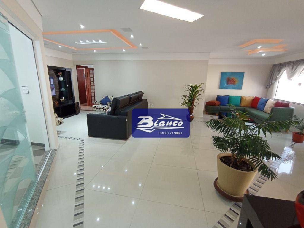 Casa à venda com 3 quartos, 261m² - Foto 16