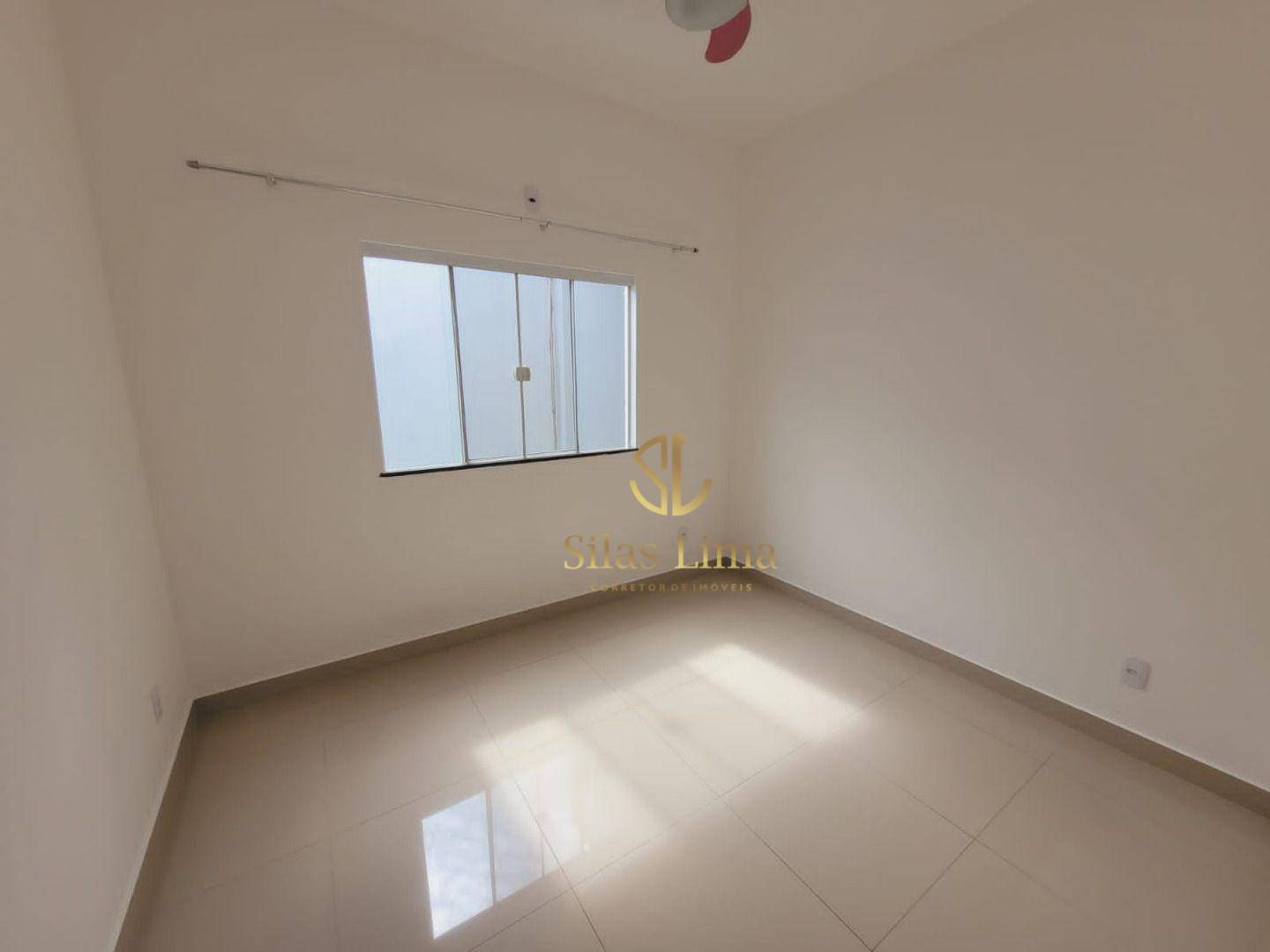 Casa à venda com 2 quartos, 96m² - Foto 11