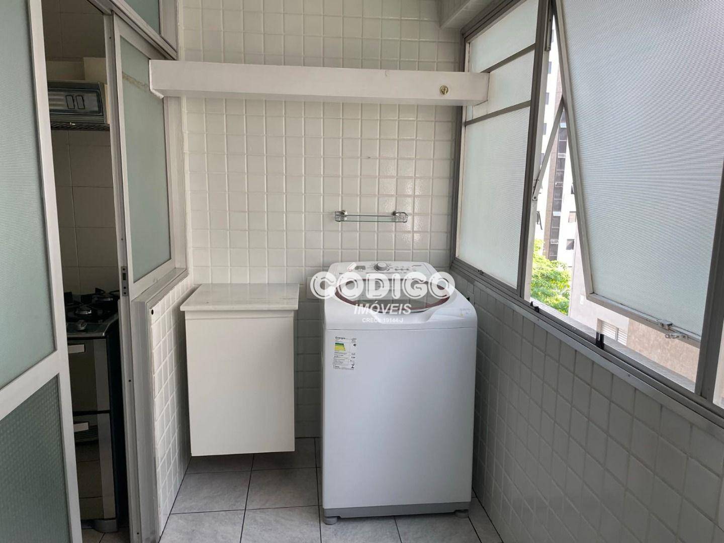 Apartamento para alugar com 3 quartos, 108m² - Foto 10