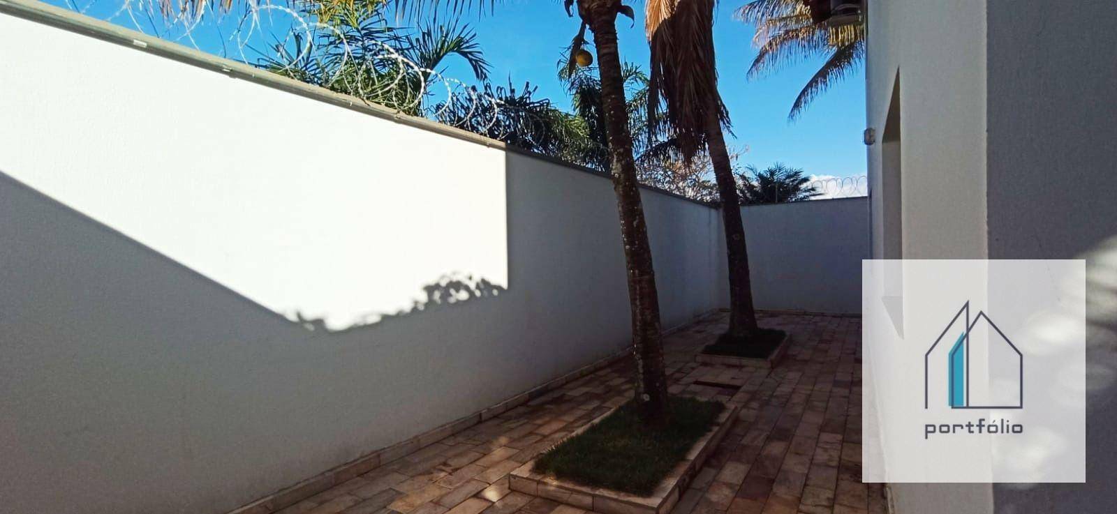 Casa à venda com 3 quartos, 251m² - Foto 33