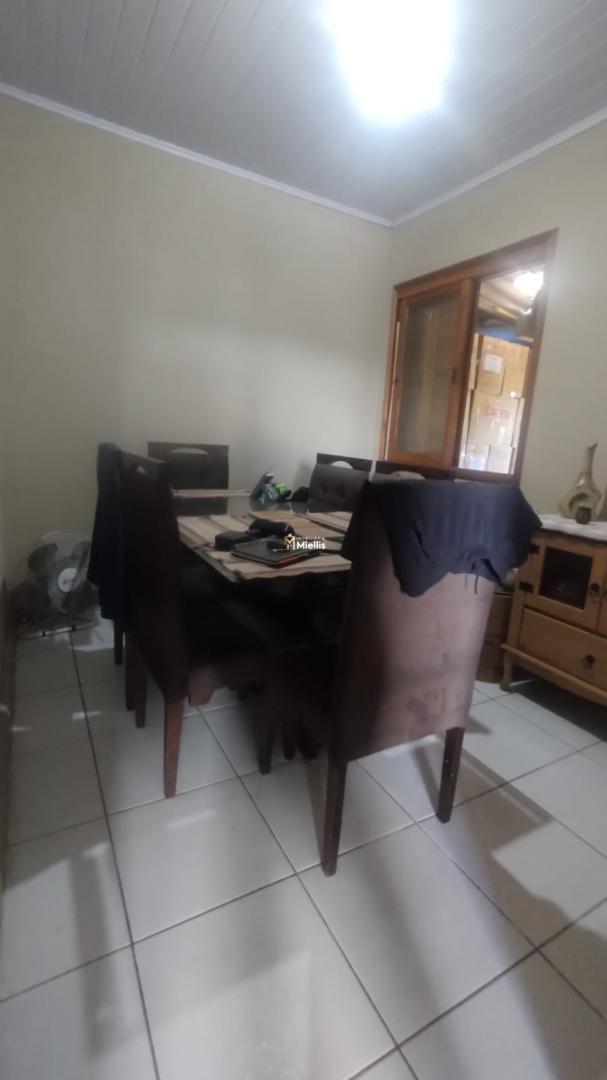 Casa à venda com 2 quartos, 60m² - Foto 13