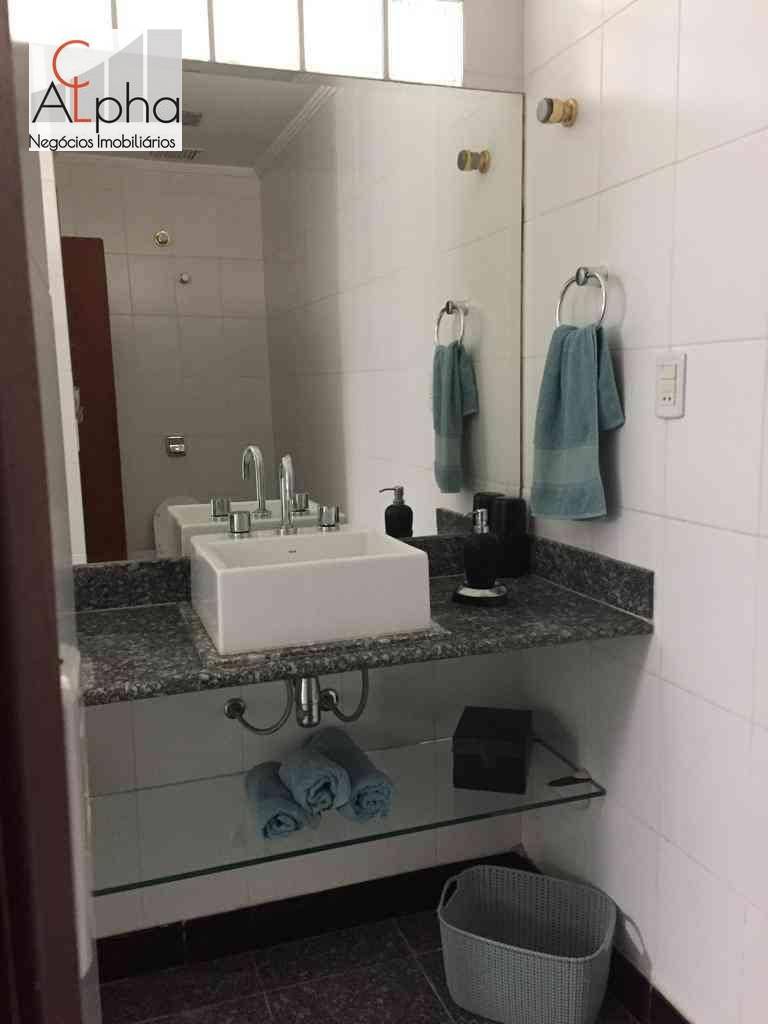 Sobrado à venda com 4 quartos, 510m² - Foto 17