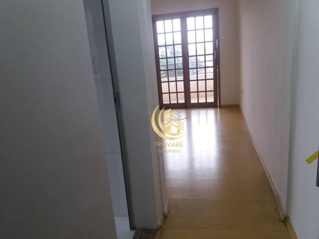 Apartamento à venda com 2 quartos, 67m² - Foto 13