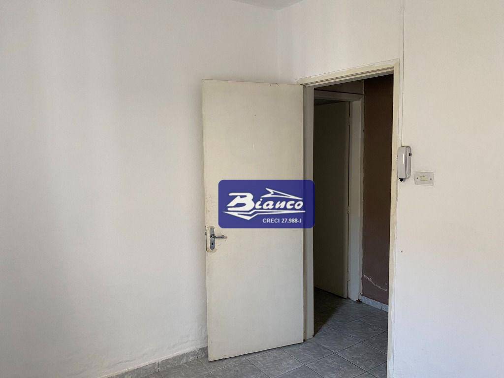 Casa à venda com 3 quartos, 101m² - Foto 18