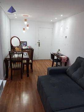 Apartamento à venda com 2 quartos, 62m² - Foto 8