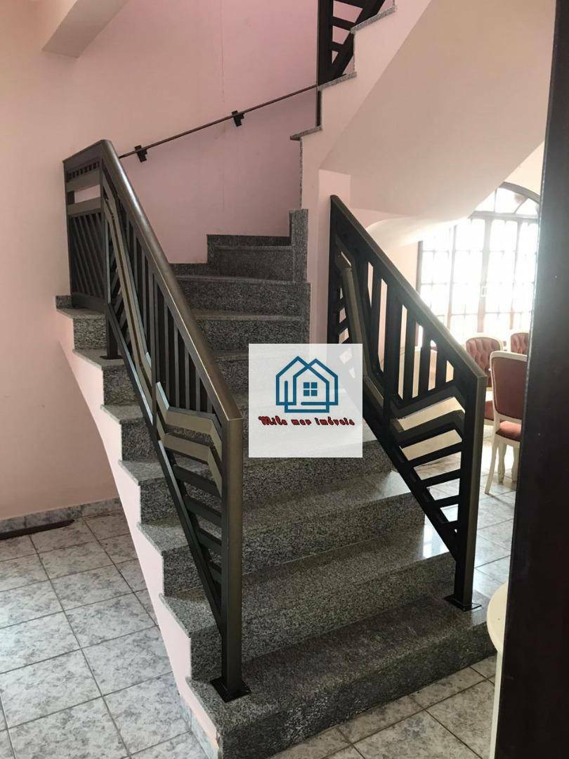 Sobrado à venda com 4 quartos, 180m² - Foto 22