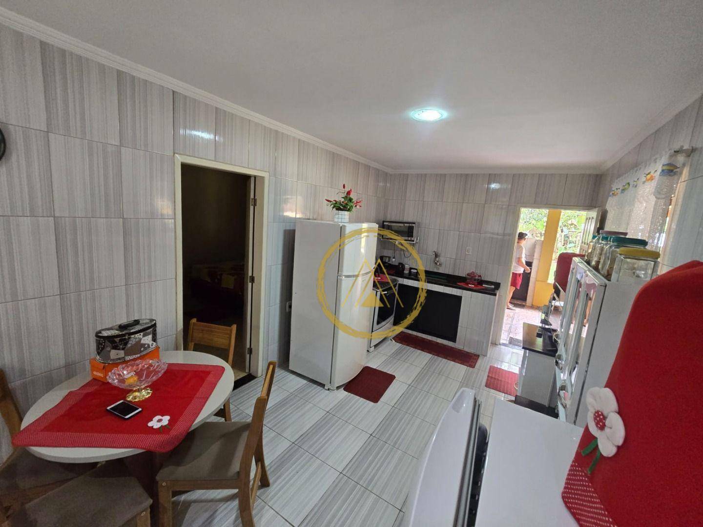 Casa à venda com 2 quartos, 180m² - Foto 32