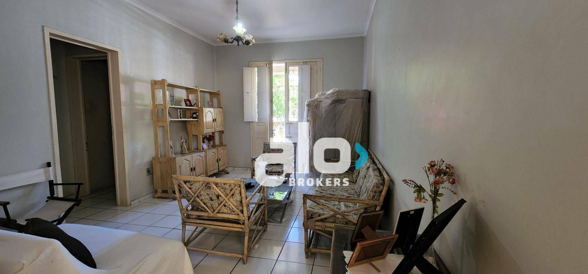 Casa à venda com 6 quartos, 276m² - Foto 42