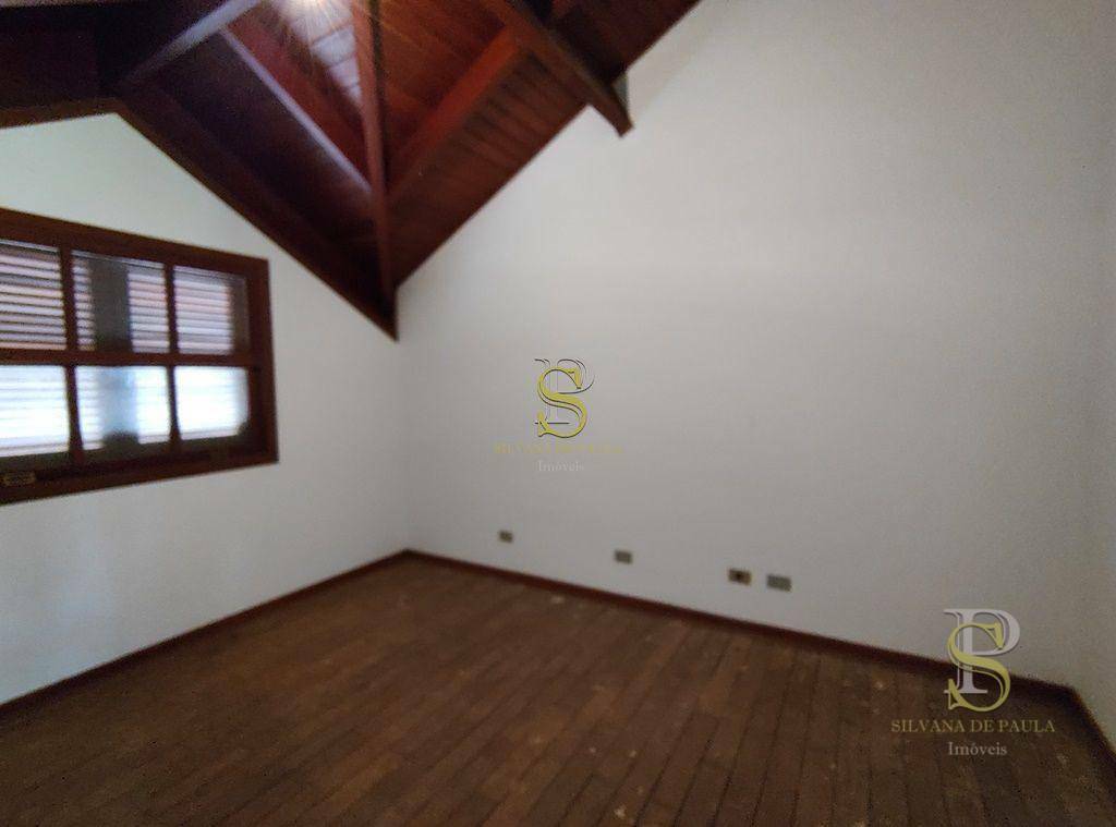 Chácara à venda com 6 quartos, 1600m² - Foto 15