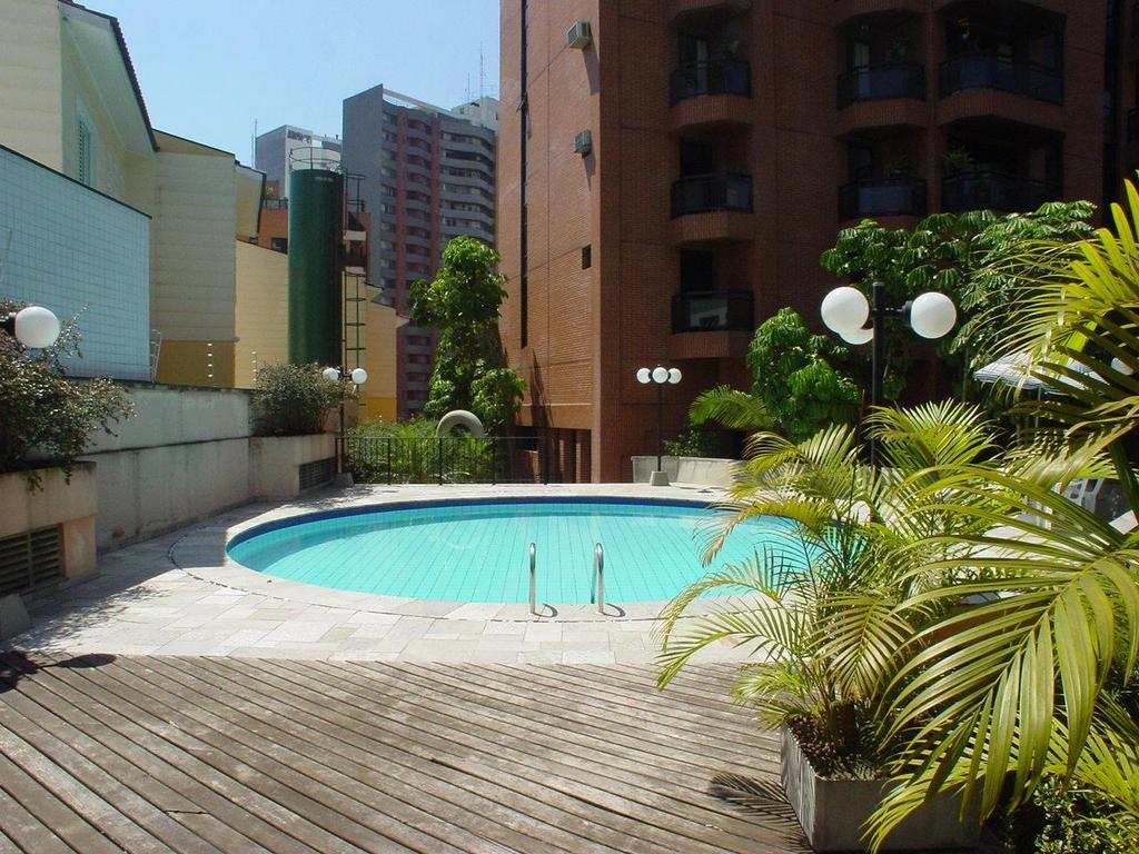 Apartamento à venda com 2 quartos, 129m² - Foto 3