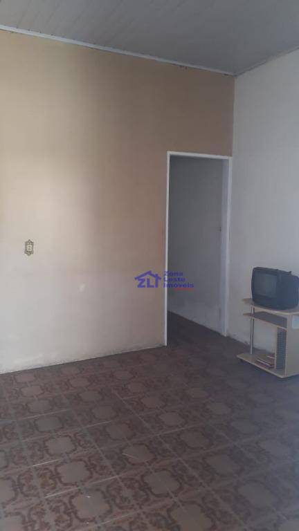 Casa à venda com 2 quartos, 100m² - Foto 26