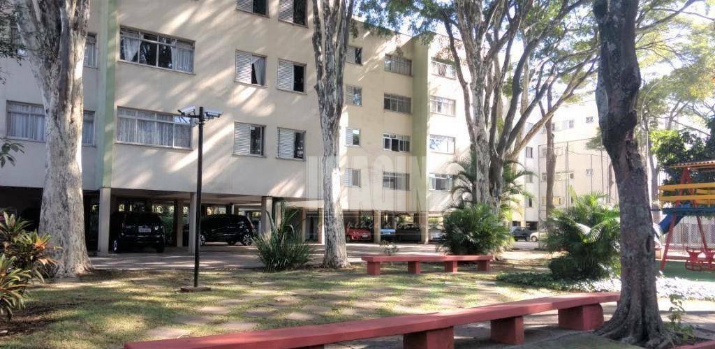 Apartamento à venda com 3 quartos, 98m² - Foto 1