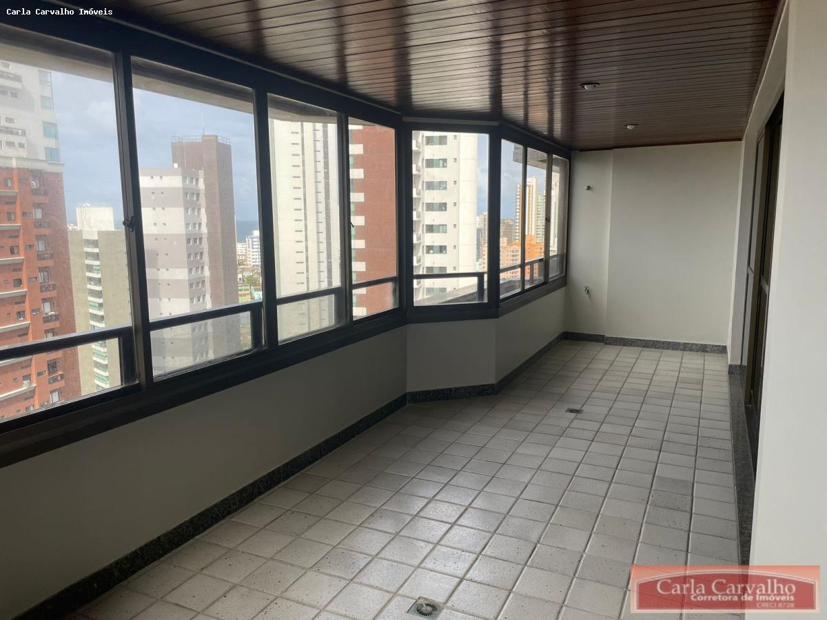 Apartamento à venda com 4 quartos, 242m² - Foto 1