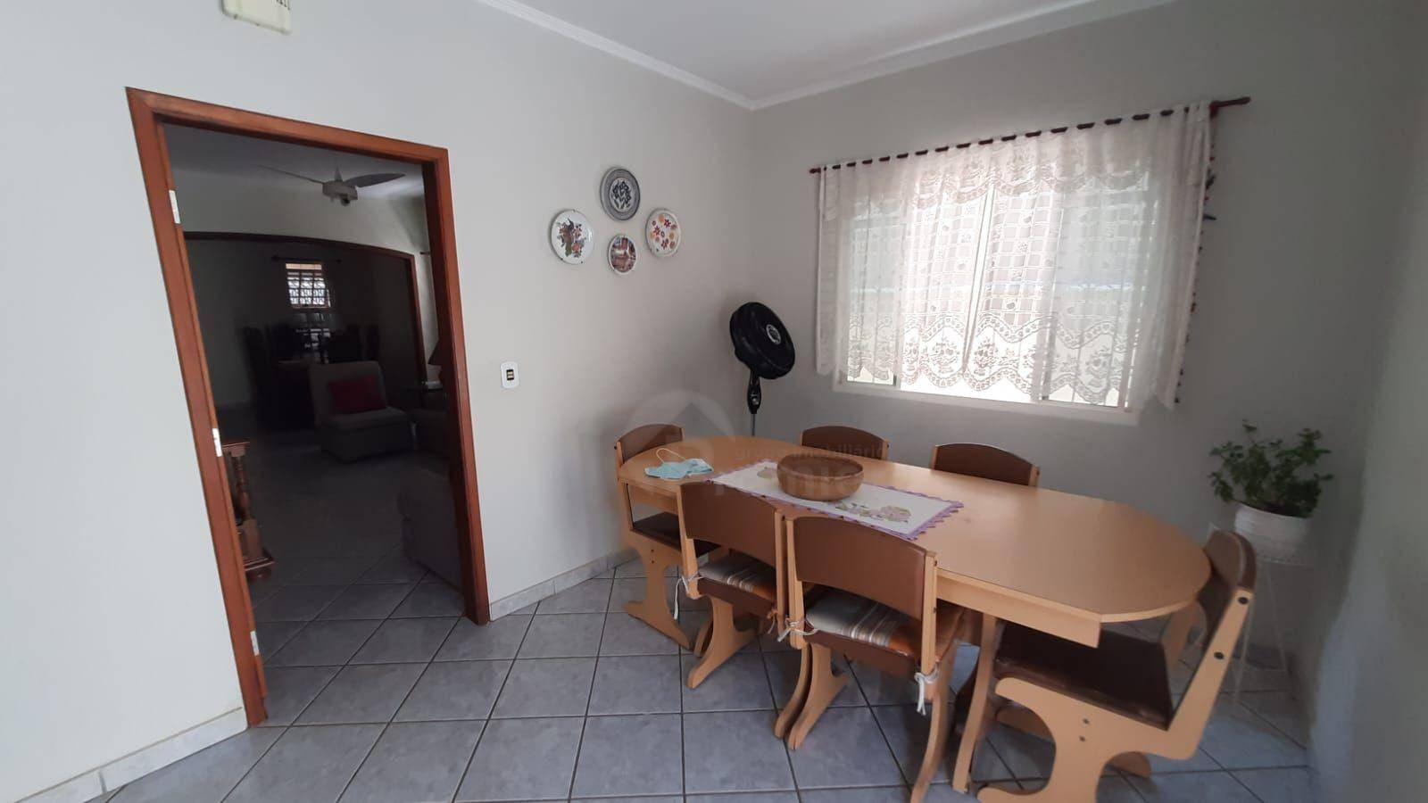 Casa à venda com 2 quartos, 162m² - Foto 22