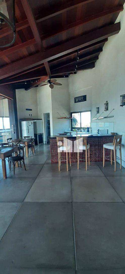 Casa à venda com 4 quartos, 421m² - Foto 4
